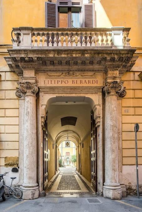 Discover The Pantheon From The Berardi Studio Flat Exterior foto